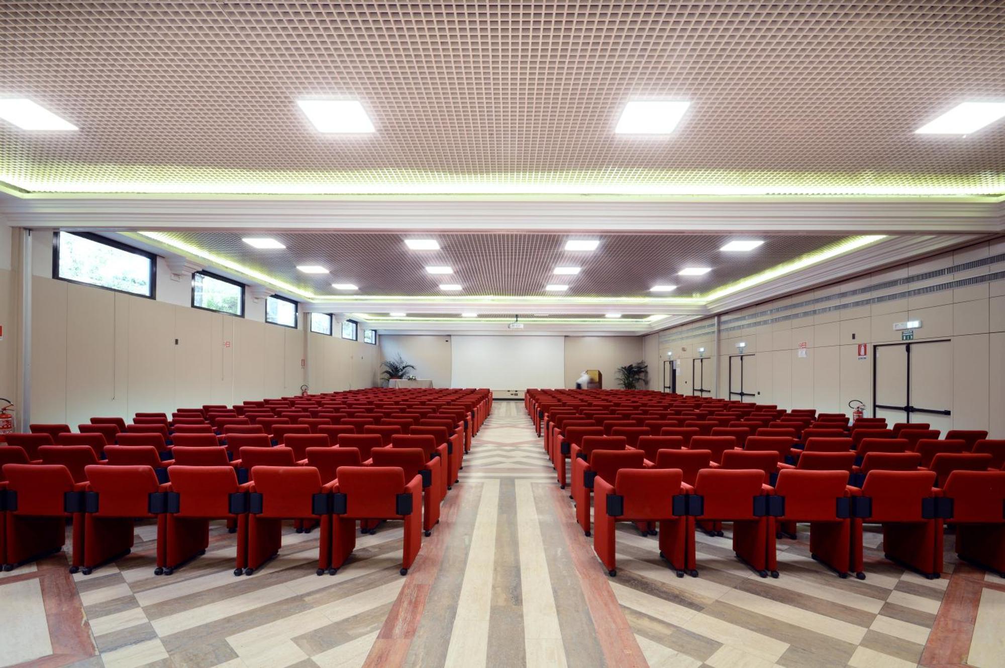 מונטה קטיני טרמה Grand Hotel Vittoria מראה חיצוני תמונה